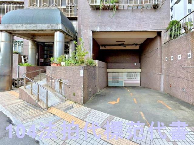 五股法拍大樓-5
